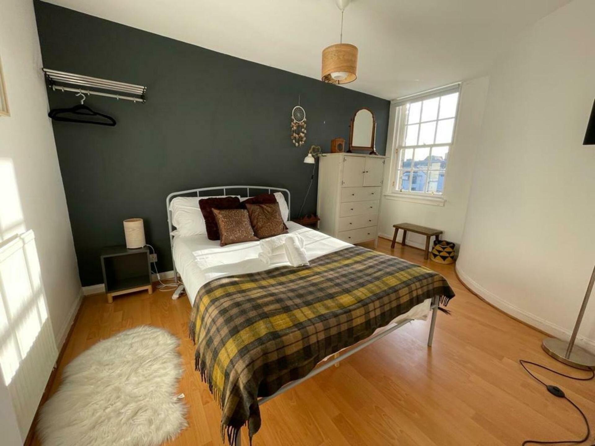 Charming 3 Bedroom Apartment In The Heart Of Vibrant Old Town Edinburgh Dış mekan fotoğraf